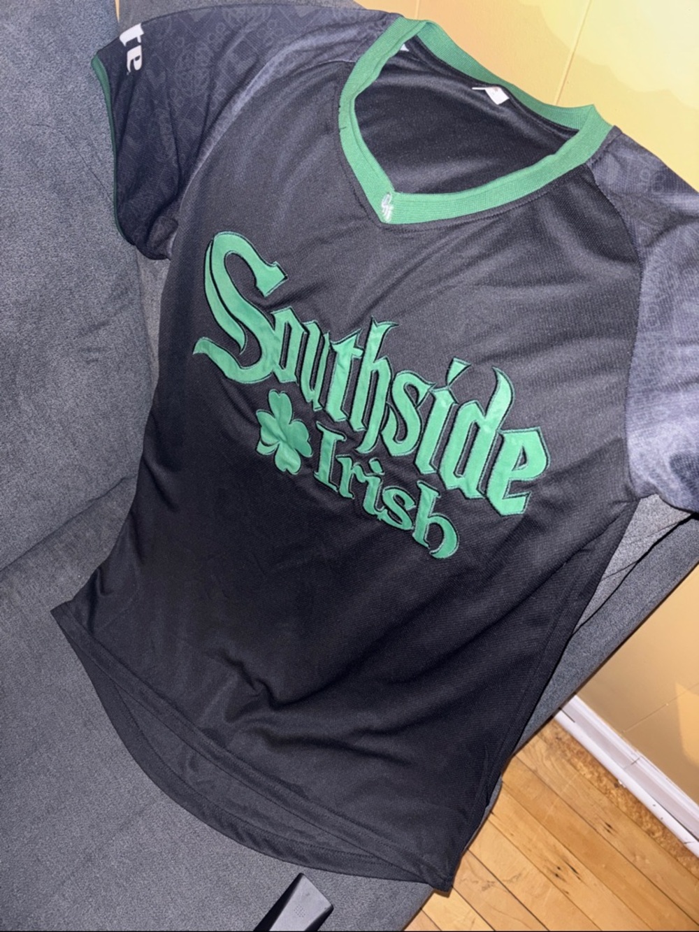 SO Men's Black and Green 'Southside Irish' V-Neck Jersey
